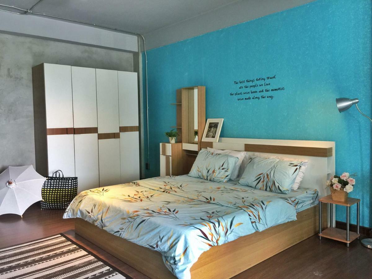 Хостел Five Stars Ratchada 19 Бангкок Екстер'єр фото